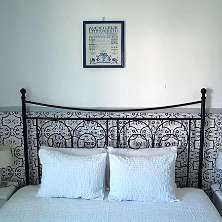 Alojamento de Acomodação e Pequeno-almoço Casa Coloridos