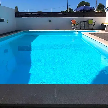 Casa Coloridos Alojamento de Acomodação e Pequeno-almoço 4*