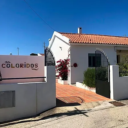 Alojamento de Acomodação e Pequeno-almoço Casa Coloridos